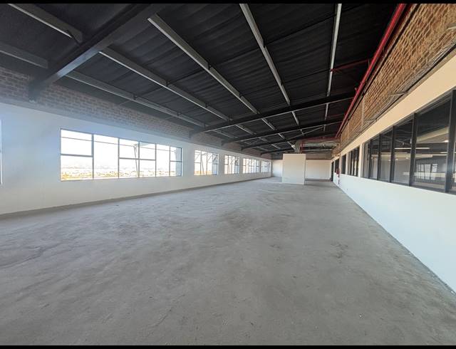 250M² OFFICE TO LET IN SIR LOWRYS PASS